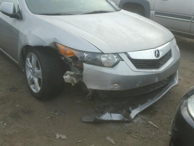 JH4CU26639C025834 - 2009 ACURA TSX GRAY photo 9