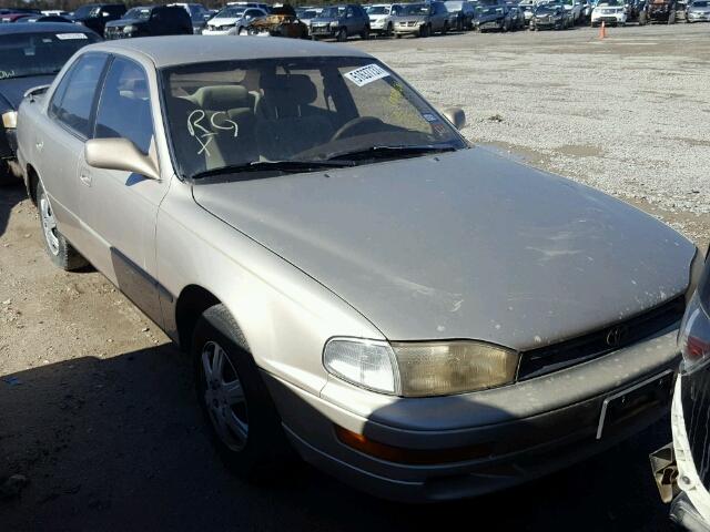 4T1SK12E5PU223702 - 1993 TOYOTA CAMRY LE ოქროსფერი ფოტო 1