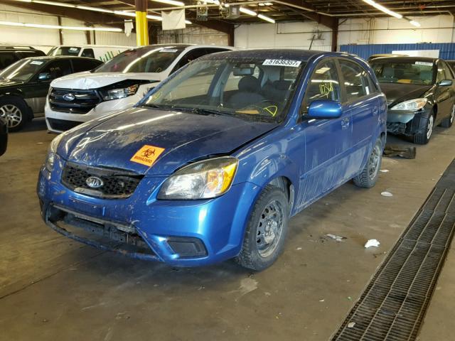 KNADH5A32A6668619 - 2010 KIA RIO LX BLUE photo 2