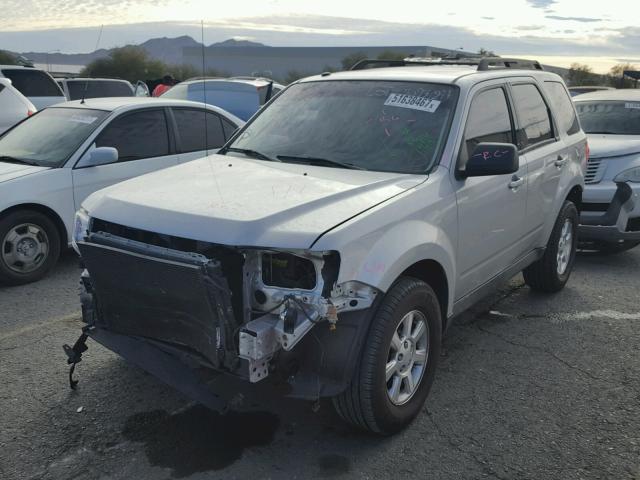 4F2CZ06G69KM06468 - 2009 MAZDA TRIBUTE S GRAY photo 2