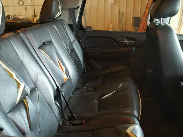 1GKS1CE01DR289962 - 2013 GMC YUKON SLT SILVER photo 6