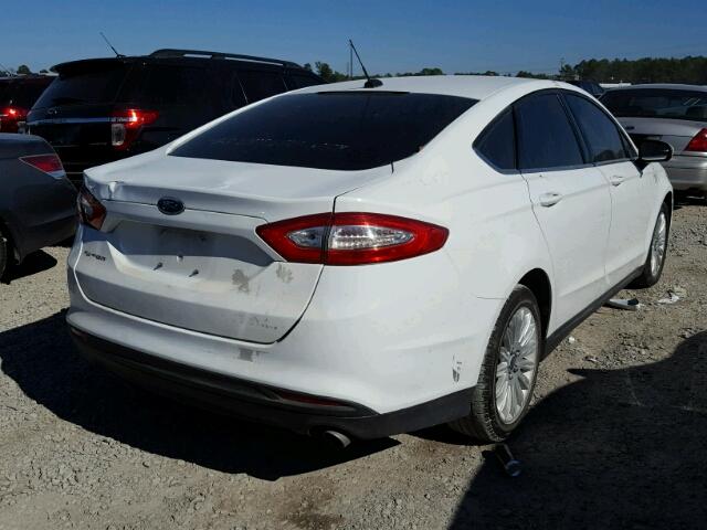 3FA6P0UU4ER365393 - 2014 FORD FUSION S H WHITE photo 4