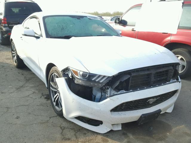 1FA6P8THXG5275903 - 2016 FORD MUSTANG WHITE photo 1