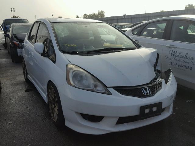 JHMGE8H40AS021165 - 2010 HONDA FIT SPORT WHITE photo 1