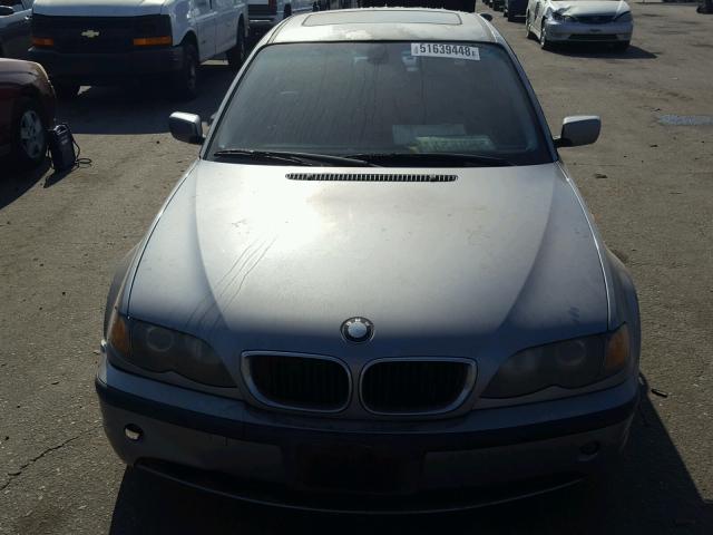 WBAAZ33444KP89318 - 2004 BMW 325 IS SUL GRAY photo 9