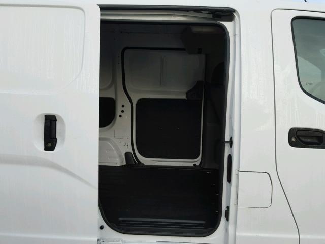 3N6CM0KN5FK700363 - 2015 NISSAN NV200 2.5S WHITE photo 6