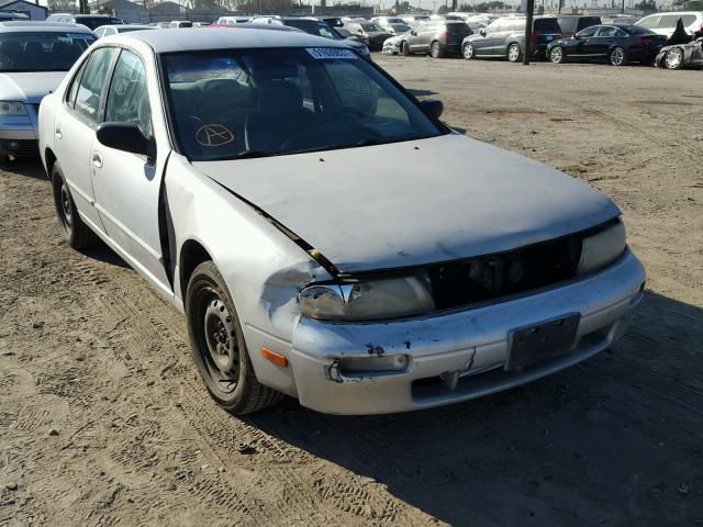 1N4BU31D1SC120882 - 1995 NISSAN ALTIMA XE SILVER photo 1