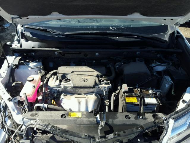 JTMZFREV2FJ042123 - 2015 TOYOTA RAV4 LE Ağ foto 7