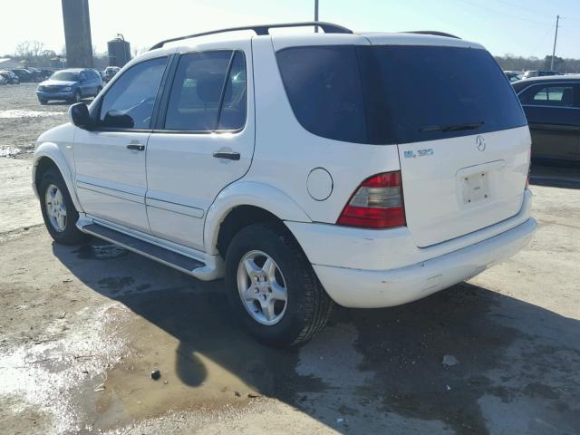 4JGAB54EXYA187430 - 2000 MERCEDES-BENZ ML 320 WHITE photo 3