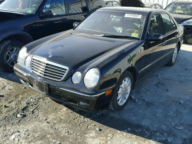 WDBJF65J31B199962 - 2001 MERCEDES-BENZ E 320 BLACK photo 2