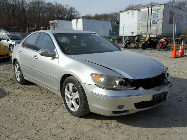 JH4KB16516C000560 - 2006 ACURA RL SILVER photo 1