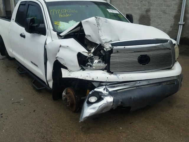 5TBRV54188S475261 - 2008 TOYOTA TUNDRA DOU WHITE photo 9