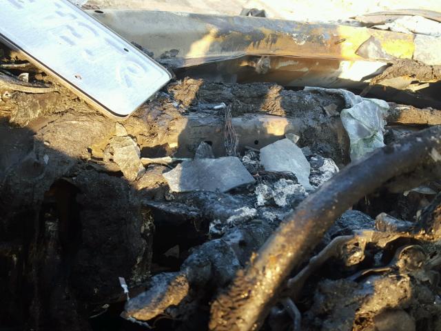 JF1ZNAA11F8713835 - 2015 TOYOTA SCION FR-S შავი ფოტო 8