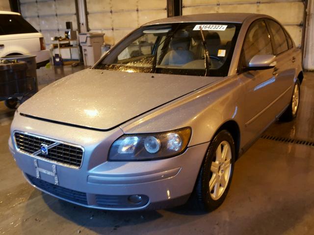 YV1MS382842007494 - 2004 VOLVO S40 2.4I GOLD photo 2