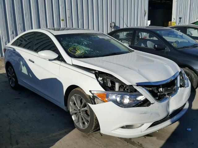 5NPEC4AB3DH741532 - 2013 HYUNDAI SONATA SE WHITE photo 1