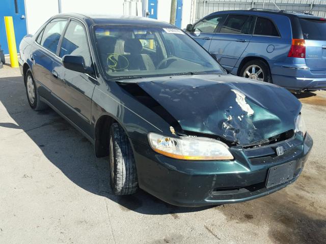 1HGCG5645YA156770 - 2000 HONDA ACCORD LX GREEN photo 1