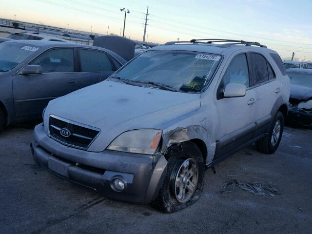 KNDJC733265587386 - 2006 KIA SORENTO EX SILVER photo 2