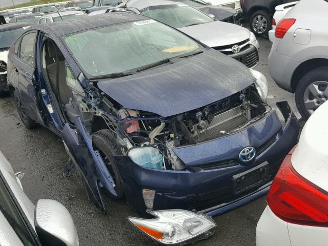 JTDKN3DU1F1976641 - 2015 TOYOTA PRIUS BLUE photo 1