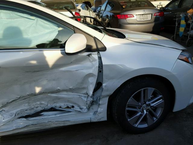 5YFBPRHE2EP104804 - 2014 TOYOTA COROLLA EC 白色 照片 9