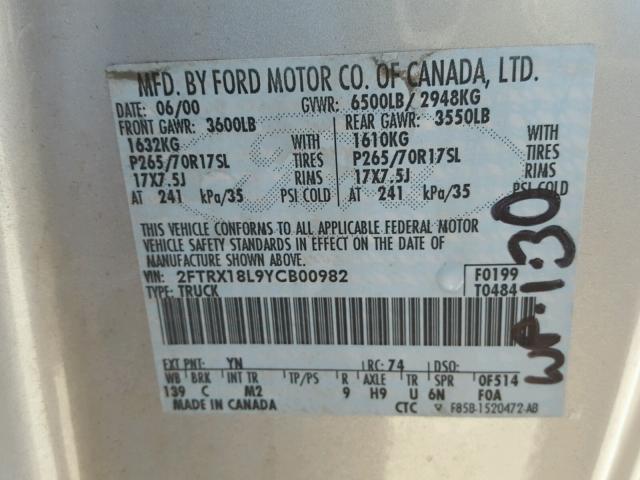 2FTRX18L9YCB00982 - 2000 FORD F150 SILVER photo 10