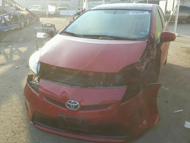 JTDKN3DU6C1562945 - 2012 TOYOTA PRIUS RED photo 2