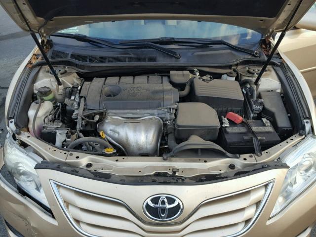 4T1BF3EK9BU684041 - 2011 TOYOTA CAMRY BASE GOLD photo 7