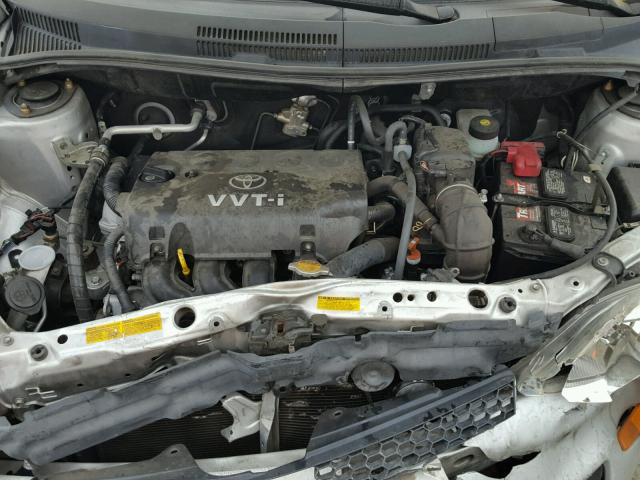 JTKKT624860141788 - 2006 TOYOTA SCION XA SILVER photo 7