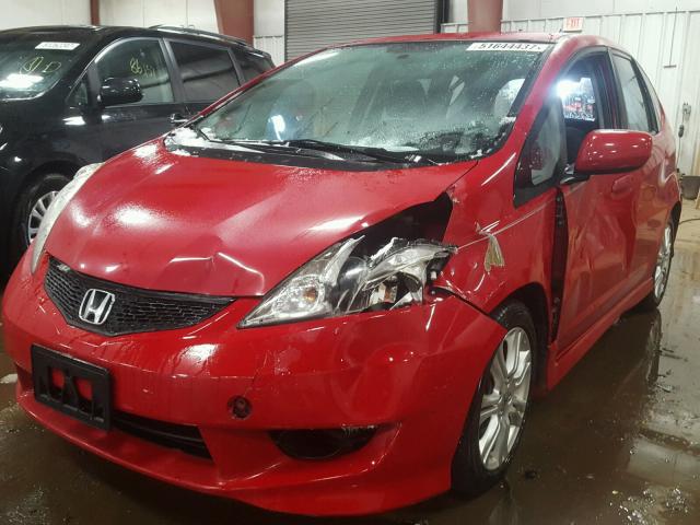 JHMGE8H47AC006480 - 2010 HONDA FIT SPORT RED photo 2