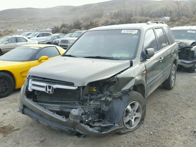 5FNYF18428B032413 - 2008 HONDA PILOT EX GREEN photo 2