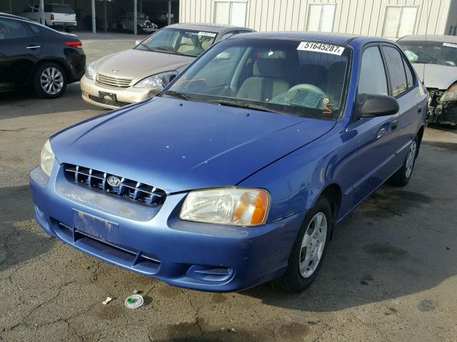 KMHCG45C82U292717 - 2002 HYUNDAI ACCENT GL BLUE photo 2