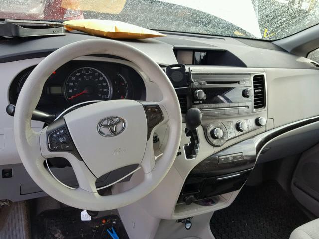 5TDKK3DC5CS234497 - 2012 TOYOTA SIENNA LE WHITE photo 9