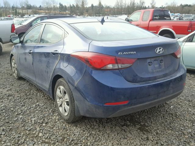 5NPDH4AE3GH732244 - 2016 HYUNDAI ELANTRA SE BLUE photo 3