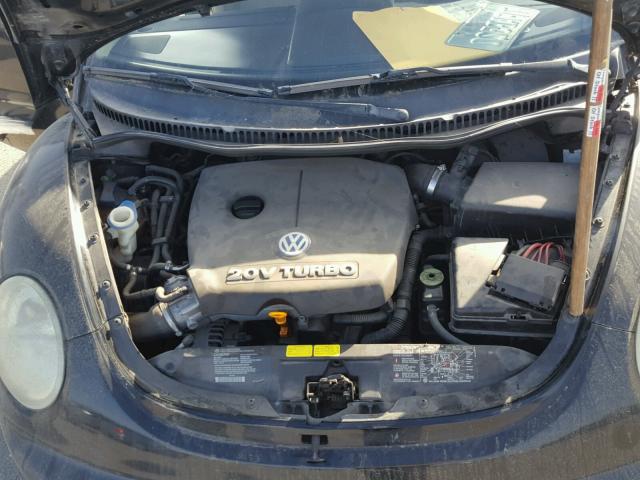 3VWED21C62M445550 - 2002 VOLKSWAGEN NEW BEETLE 黑色 照片 7