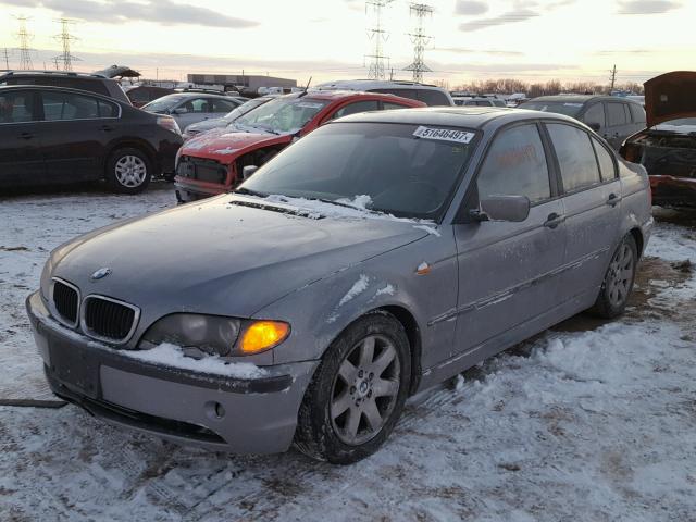 WBAET37423NJ35735 - 2003 BMW 325 I GRAY photo 2