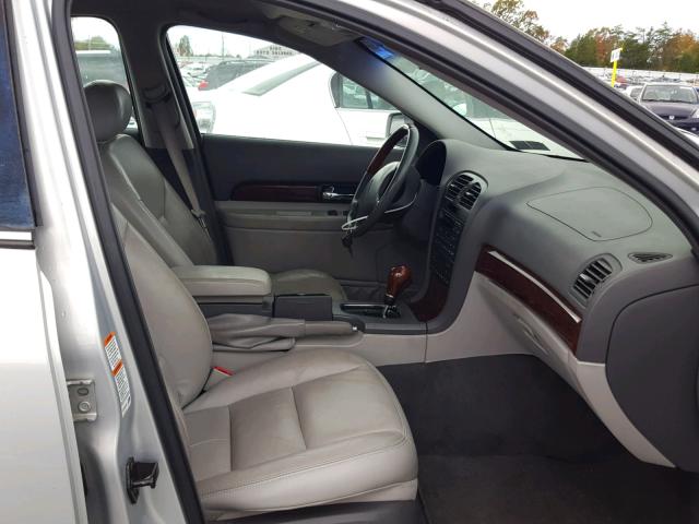 1LNHM87A2YY841959 - 2000 LINCOLN LS 银色 照片 5