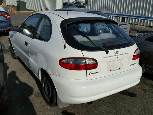 KLATB2267YB534687 - 2000 DAEWOO LANOS SE WHITE photo 3