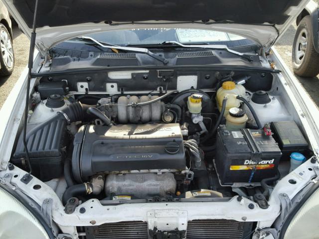 KLATB2267YB534687 - 2000 DAEWOO LANOS SE WHITE photo 7