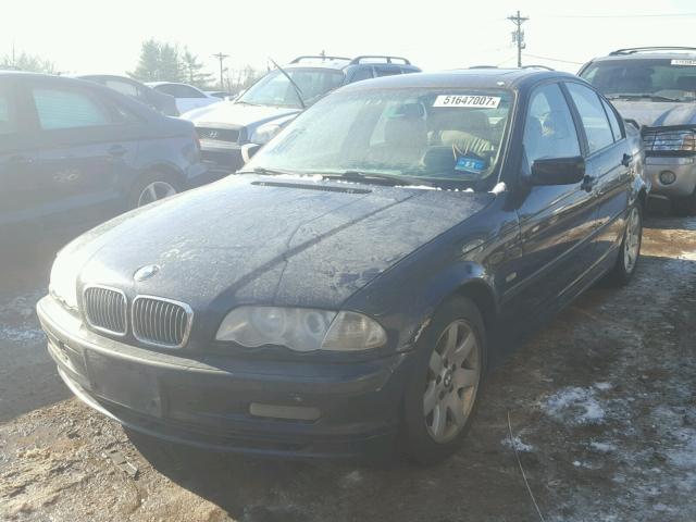 WBAAV33471FU91071 - 2001 BMW 325 I BLUE photo 2