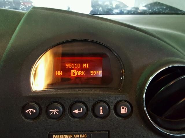 2G2WP552261301223 - 2006 PONTIAC GRAND PRIX ვერცხლისფერი ფოტო 8