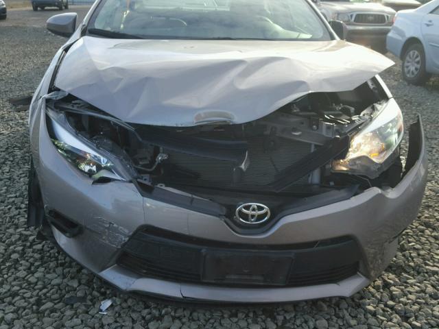 2T1BPRHE5EC038653 - 2014 TOYOTA COROLLA EC BROWN photo 9