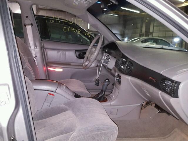 2G4WB52K4X1601695 - 1999 BUICK REGAL LS 银色 照片 5
