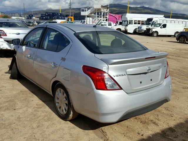 3N1CN7AP0HK458258 - 2017 NISSAN VERSA S SILVER photo 3