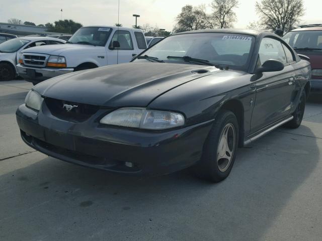 1FAFP4043WF156139 - 1998 FORD MUSTANG BLACK photo 2