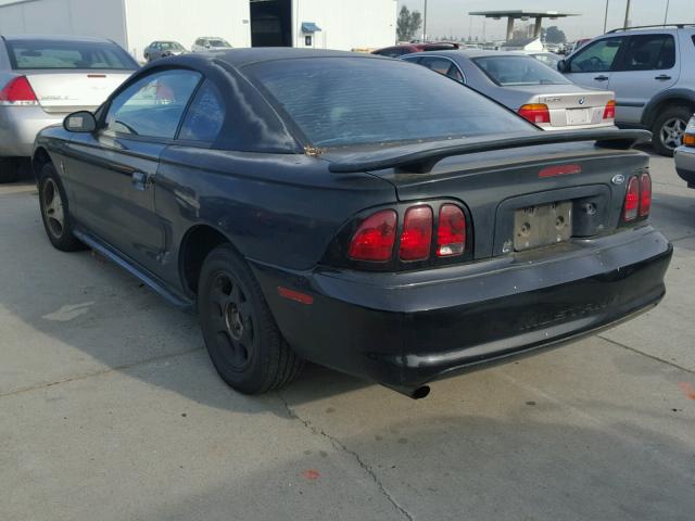 1FAFP4043WF156139 - 1998 FORD MUSTANG BLACK photo 3