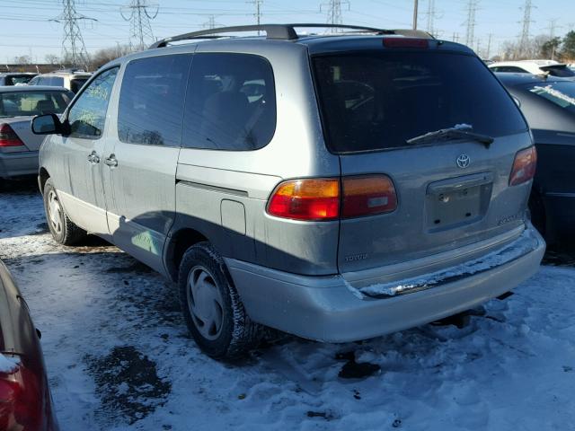 4T3ZF13C4YU301332 - 2000 TOYOTA SIENNA LE GRAY photo 3