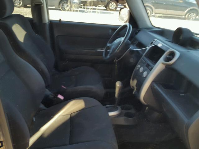 JTLKT324964044392 - 2006 TOYOTA SCION XB შავი ფოტო 5