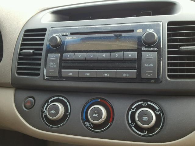 JTDBE32K550310162 - 2005 TOYOTA CAMRY LE ოქროსფერი ფოტო 9