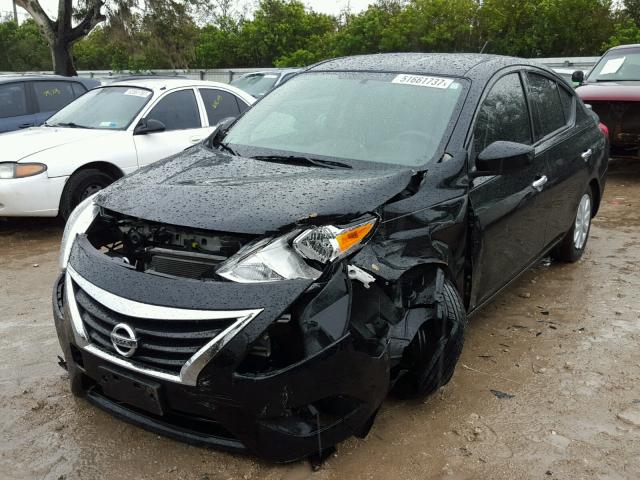 3N1CN7APXFL842121 - 2015 NISSAN VERSA S BLACK photo 2