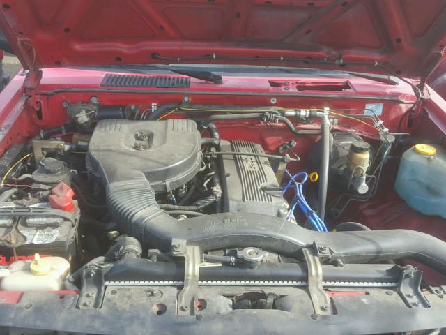 1N6SD16S1TC367095 - 1996 NISSAN TRUCK KING RED photo 7