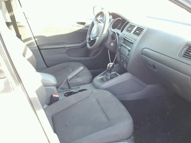 3VW2K7AJ9FM326501 - 2015 VOLKSWAGEN JETTA BASE SILVER photo 5